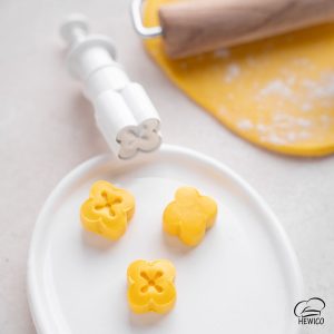 قالب فشاری شیرینی نخودچی چهار پر