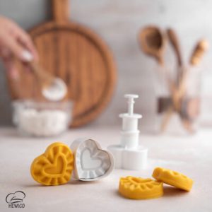 قالب فشاری شیرینی طرح قلب