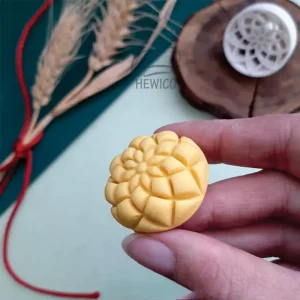 قالب شیرینی برنجی سنتی